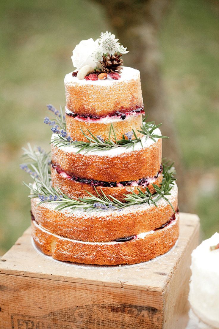 naked-berry-cake-with-rosemary-via-style