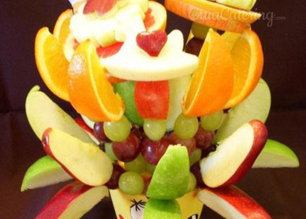 Pinchos de fruta