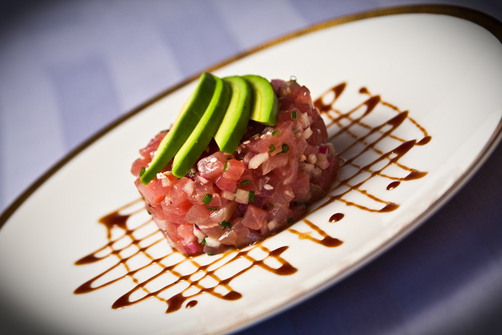 tartar-de-atun-con-aguacate.jpg