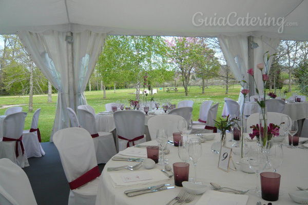 Imaginación y calidad en los detalles de la presentación del catering