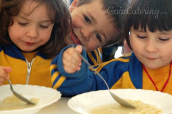 Desacuerdo entre Sanidad y dietistas sobre los menús escolares