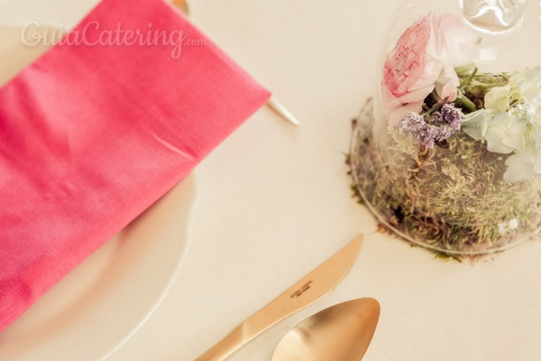 Cuatro consejos básicos para elegir los adornos florales de un banquete