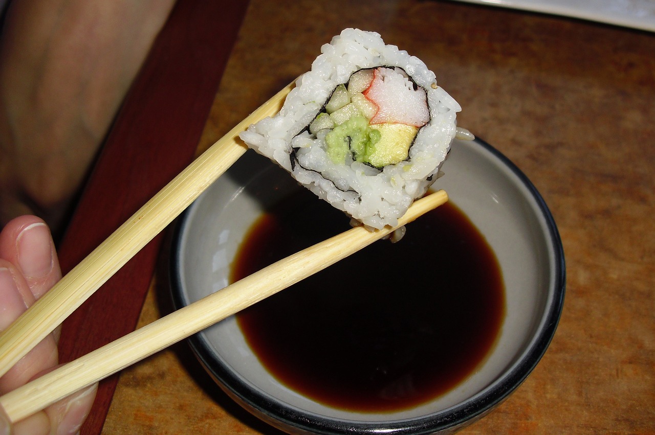 sushi-689645-1280.jpg