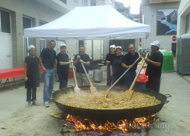 Paella gigante