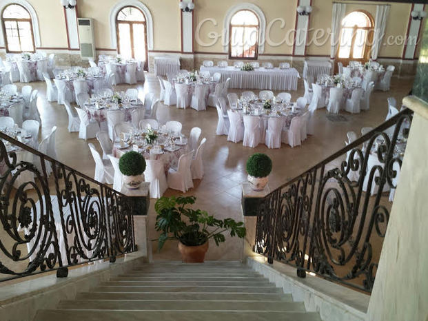 Decoración para boda. Foto panorámica del salón