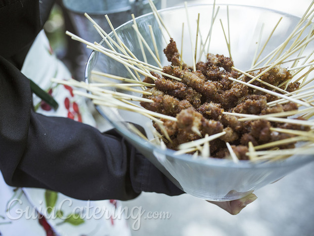 Brocheta de cordero