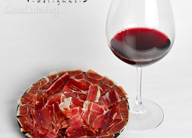 Experiencias de cata y corte de jamón ibérico maridado con vino