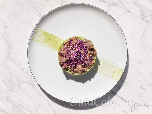 tartare de atún y guacamole 