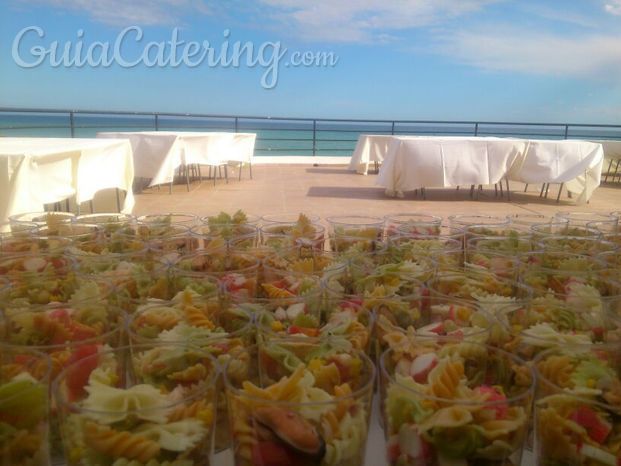 aperitivo con vistas al mar