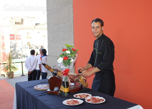 Cortador de jamón para eventos