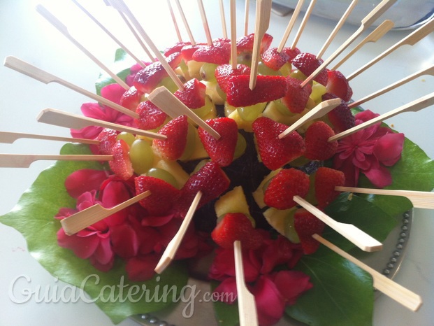 Brocheta de frutas