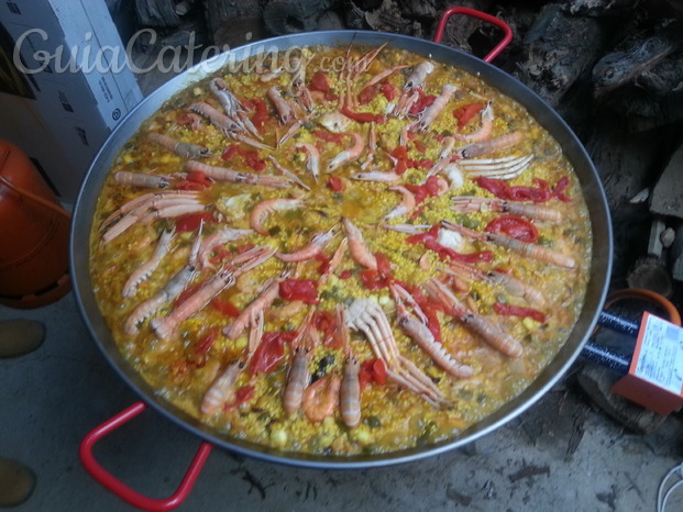 Paella de marisco para un cumpleaños