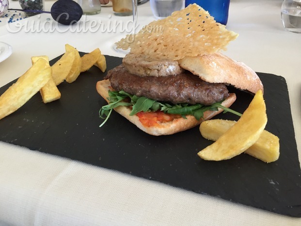 Hamburgesa de Ciervo con Foie