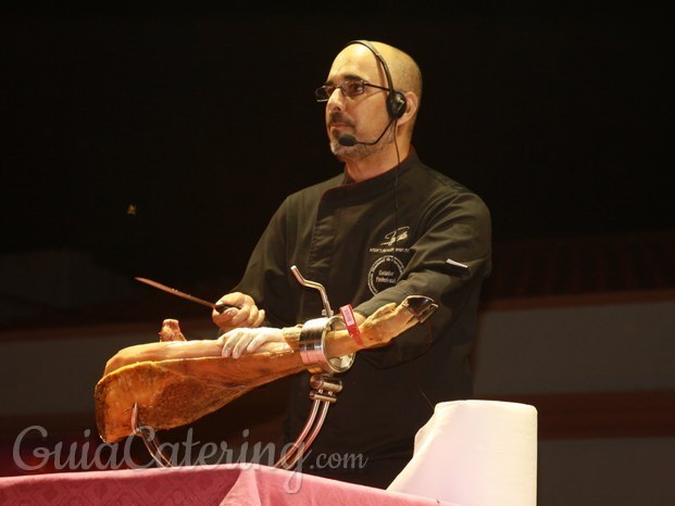 Pepe Alba Cortador de Jamón profesional -Badajoz