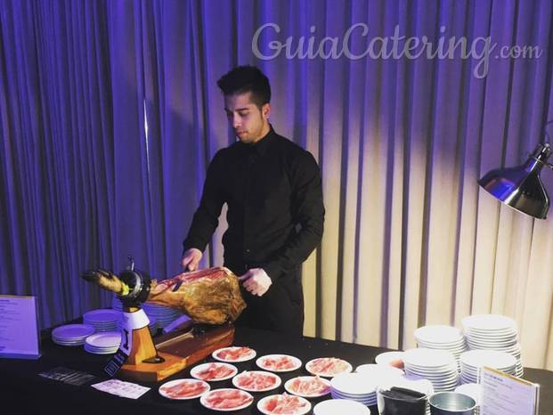 Cortador profesional para eventos.