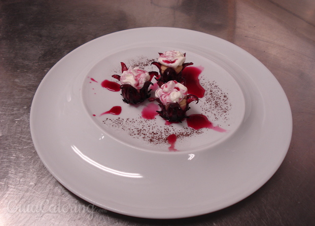 Tarta de queso en flor de hibiscus