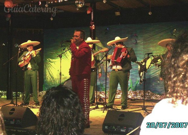 Mariachi Huaztecas Del Norte