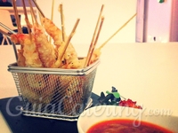 Satay langostinos