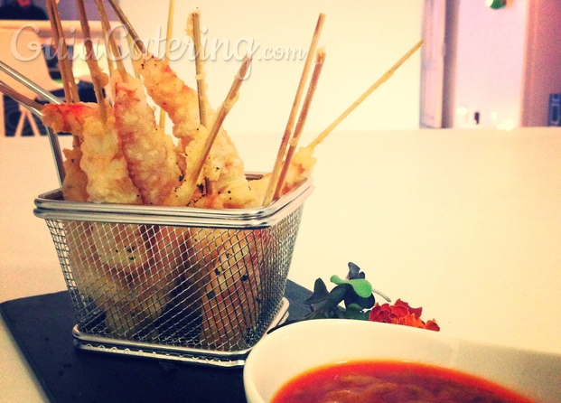 Satay langostinos