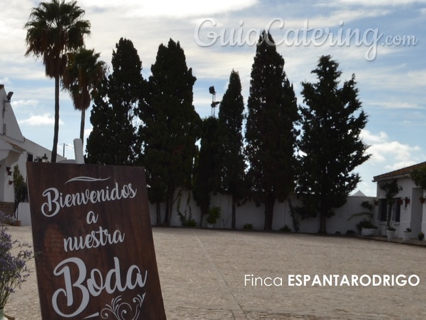 Patio principal de la  finca .jpg