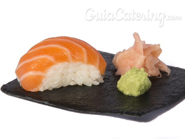 Nigiri de salmón